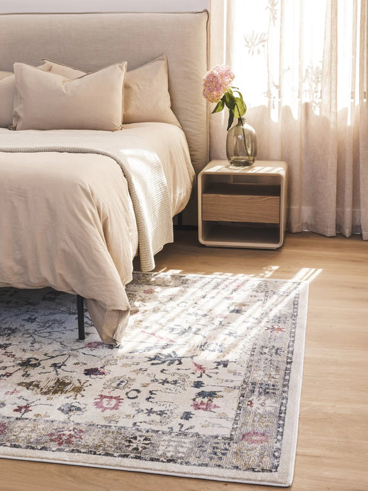 Eternity Rug in Pearl