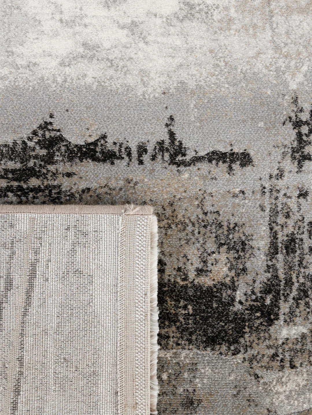 Akaishi Rug in Morning Mist